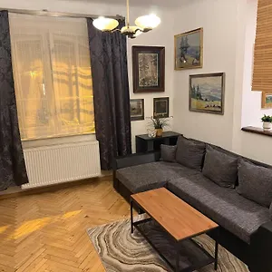 & Restaurant Tkalcovsky Dvur Appartement Prague